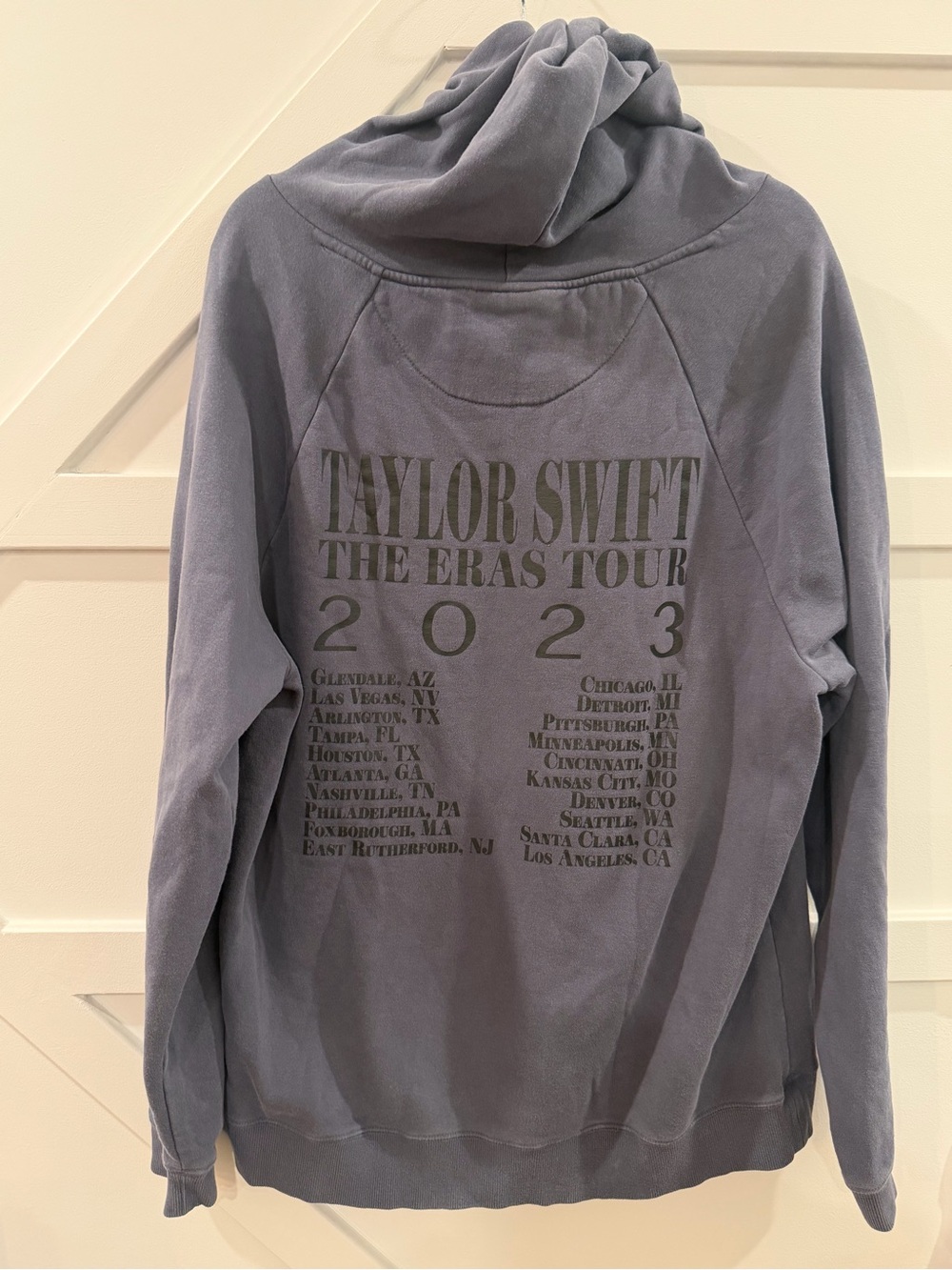 Taylor Swift The Eras Tour Blue Pullover Hoodie Size Large